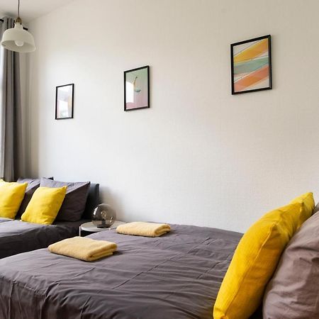 Central +3Br +Big Living Room Next To U-Station Berlin Eksteriør billede