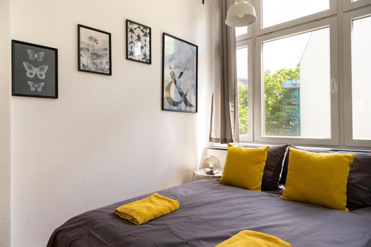 Central +3Br +Big Living Room Next To U-Station Berlin Eksteriør billede