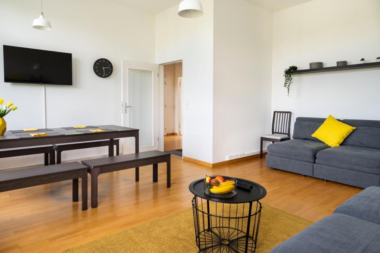 Central +3Br +Big Living Room Next To U-Station Berlin Eksteriør billede