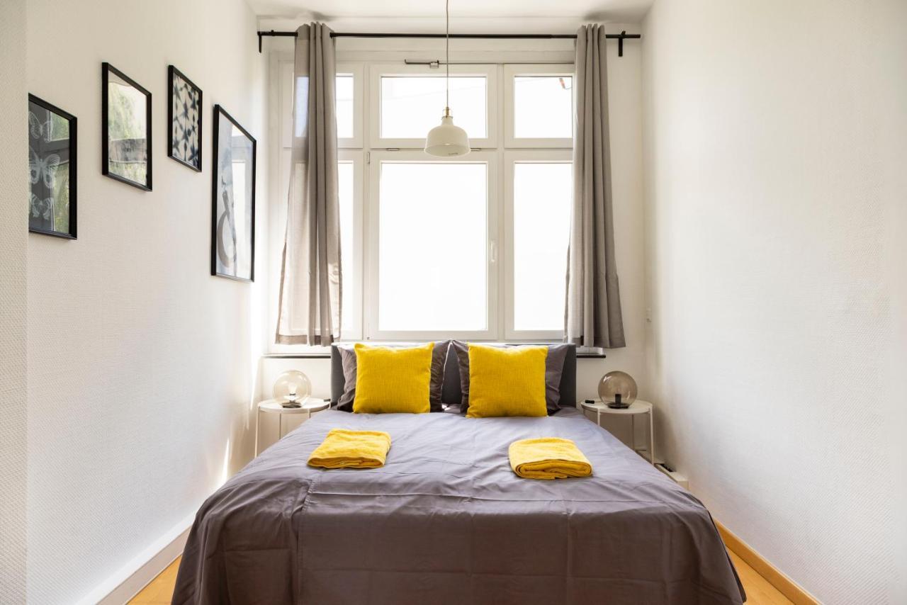 Central +3Br +Big Living Room Next To U-Station Berlin Eksteriør billede